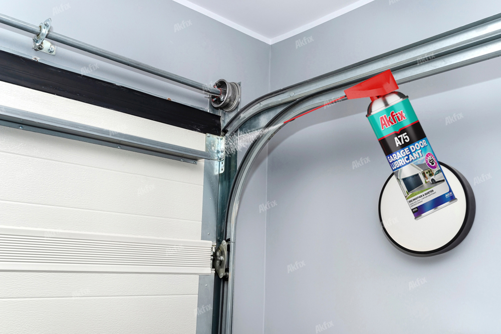 A75 Garage Door Lubricant
