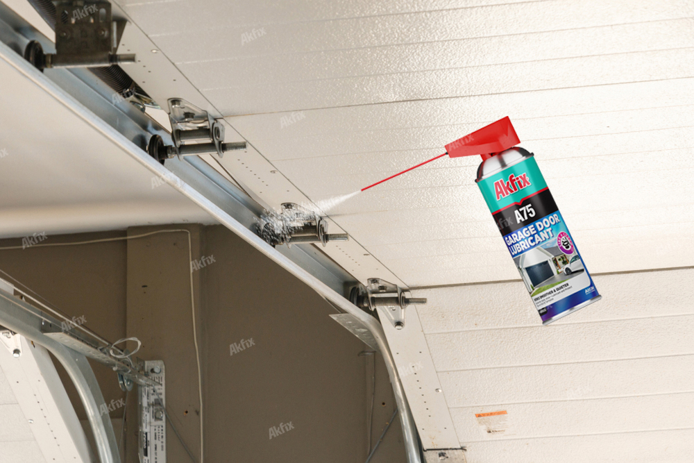 A75 Garage Door Lubricant